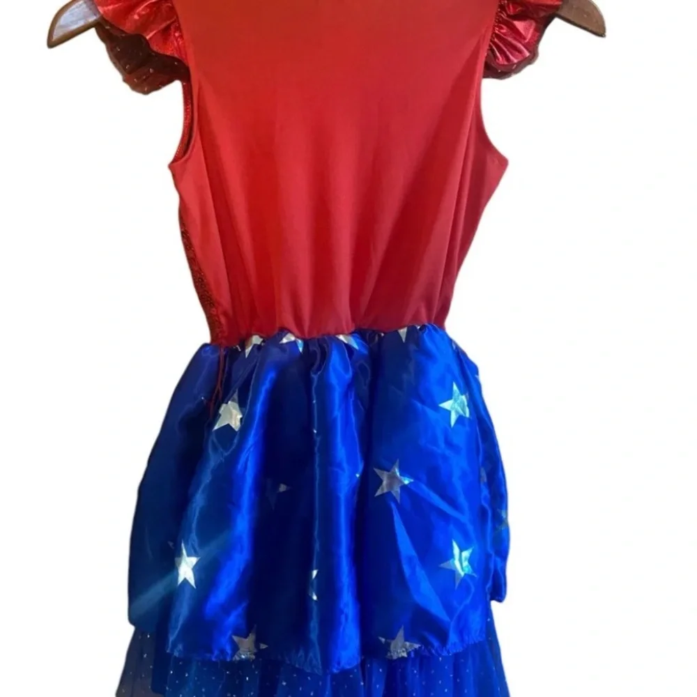 Girls Wonder Woman‎ Dress Costume -Size Medium